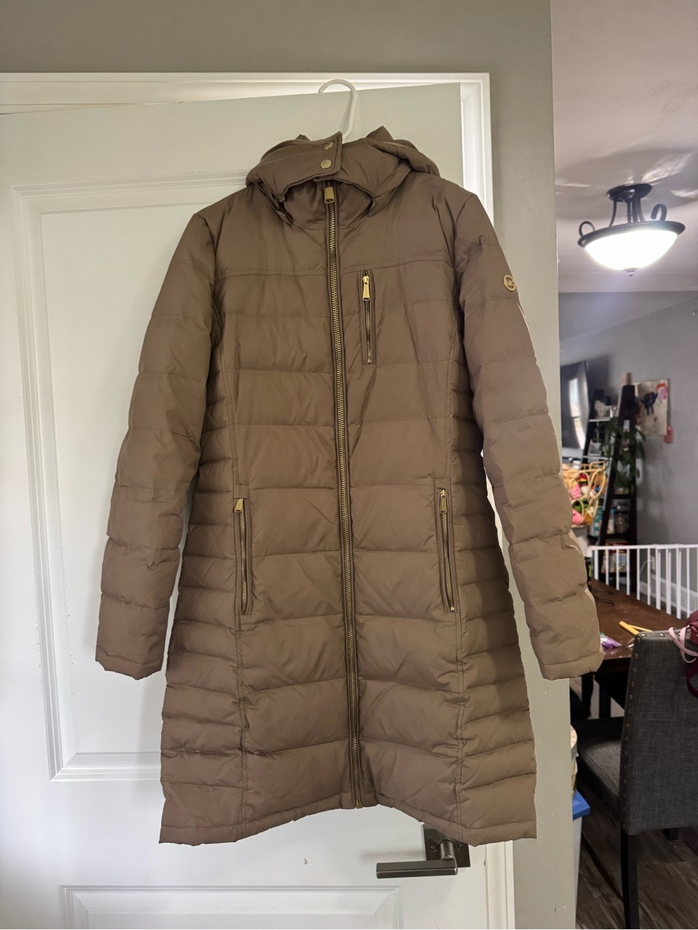 Michael Kors Women's Puffer Coat // Size small